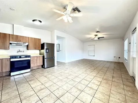 1121 Dr Martin Luther King Jr Street S St Petersburg FL 33705