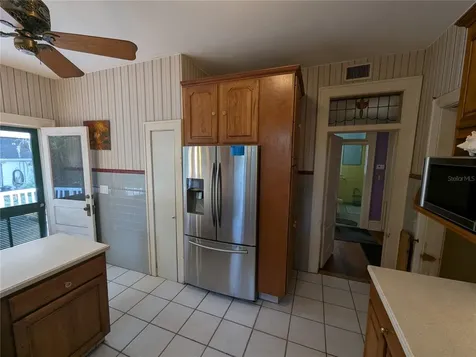 2201 S Sanford Avenue Sanford FL 32771