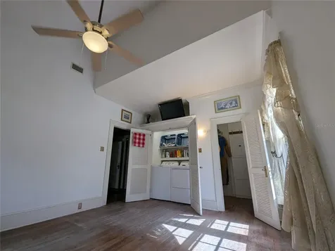 2201 S Sanford Avenue Sanford FL 32771