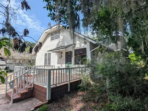 2201 S Sanford Avenue Sanford FL 32771