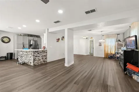 306 Rona Lane Davenport FL 33897