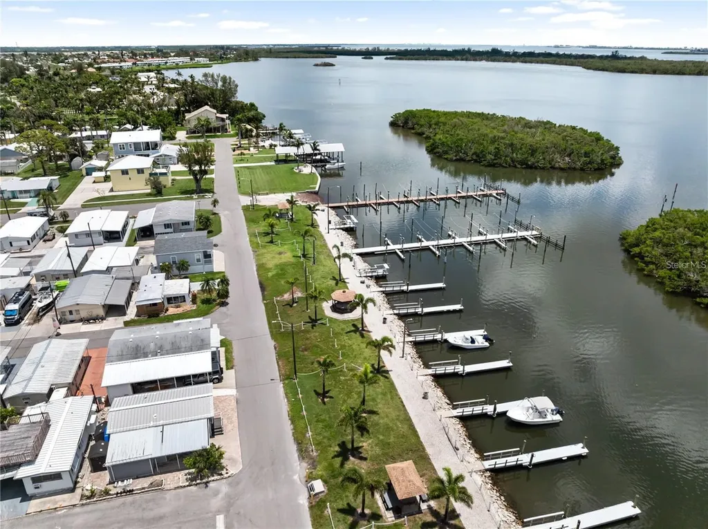 10315 Cortez Road Bradenton FL 34210