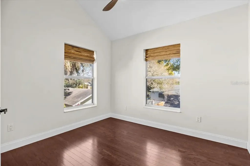 2327 4th Avenue N St Petersburg FL 33713