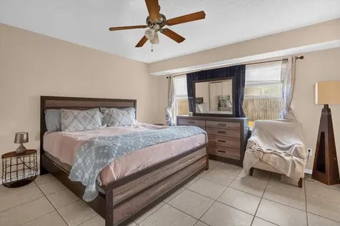 3845 Landlubber Street Orlando FL 32812