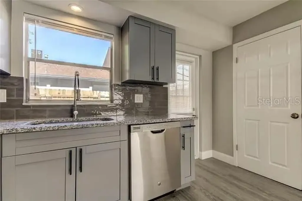300 6th Street N Safety Harbor FL 34695