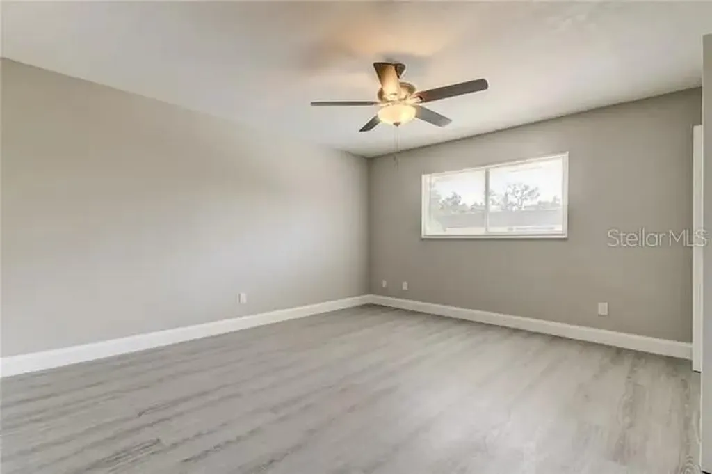 300 6th Street N Safety Harbor FL 34695