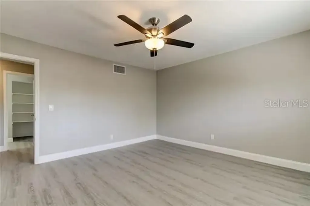 300 6th Street N Safety Harbor FL 34695