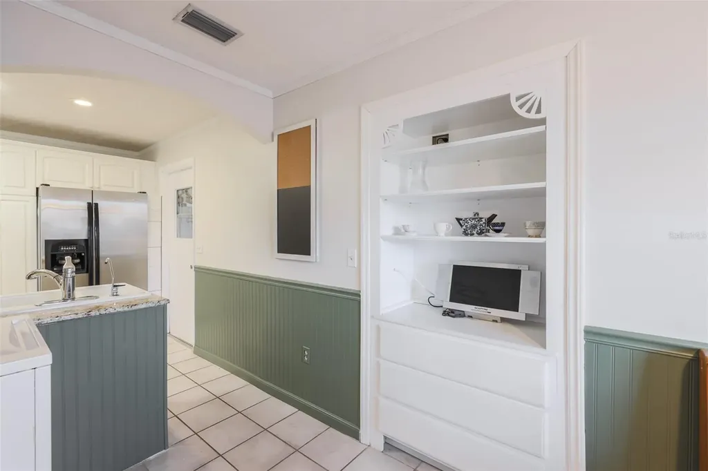 318 Fairside Court Sun City Center FL 33573