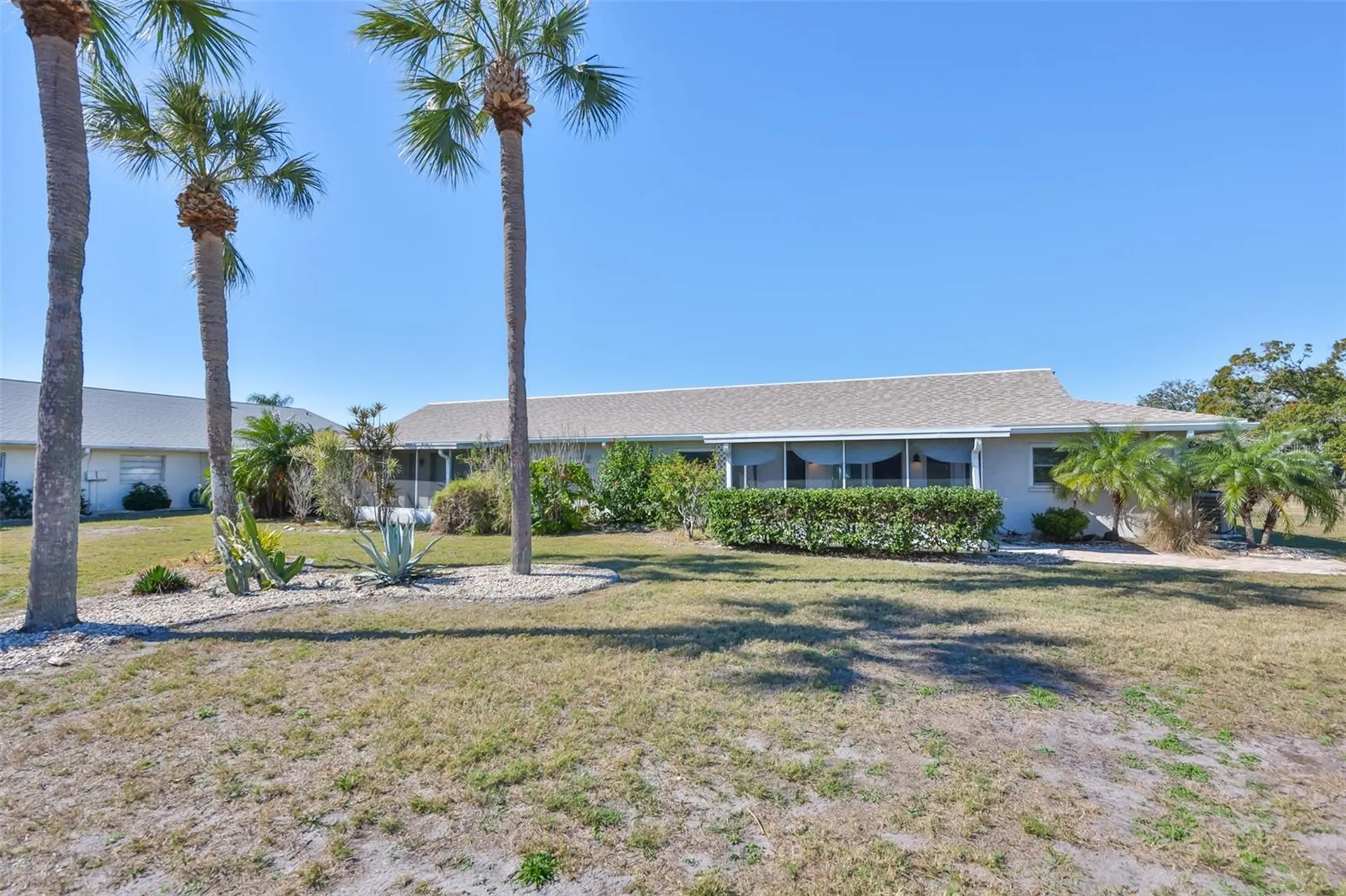 318 Fairside Court Sun City Center FL 33573