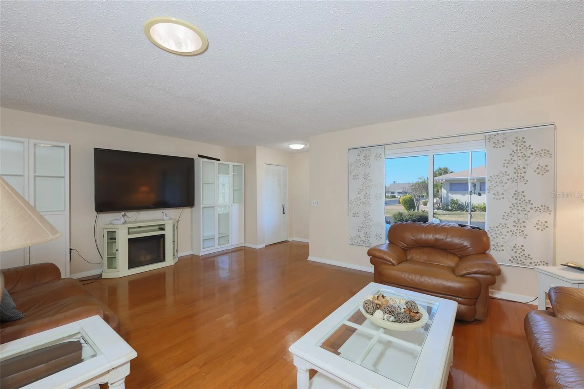 318 Fairside Court Sun City Center FL 33573