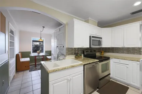 318 Fairside Court Sun City Center FL 33573