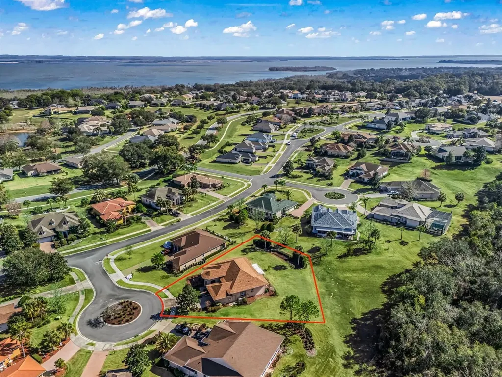 5236 Island Terrace Court Lady Lake FL 32159