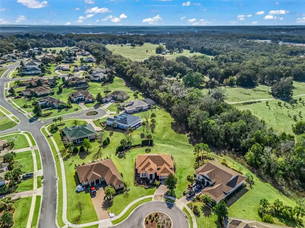 5236 Island Terrace Court Lady Lake FL 32159