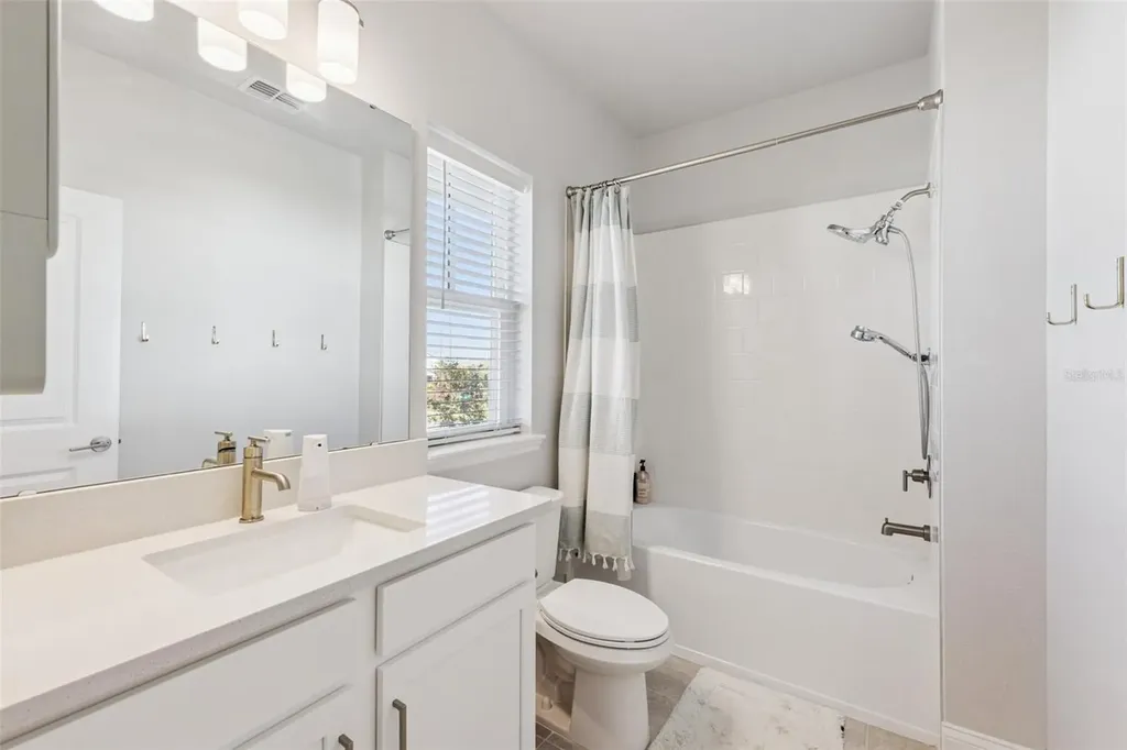 9916 Rodbell Street Orlando FL 32827
