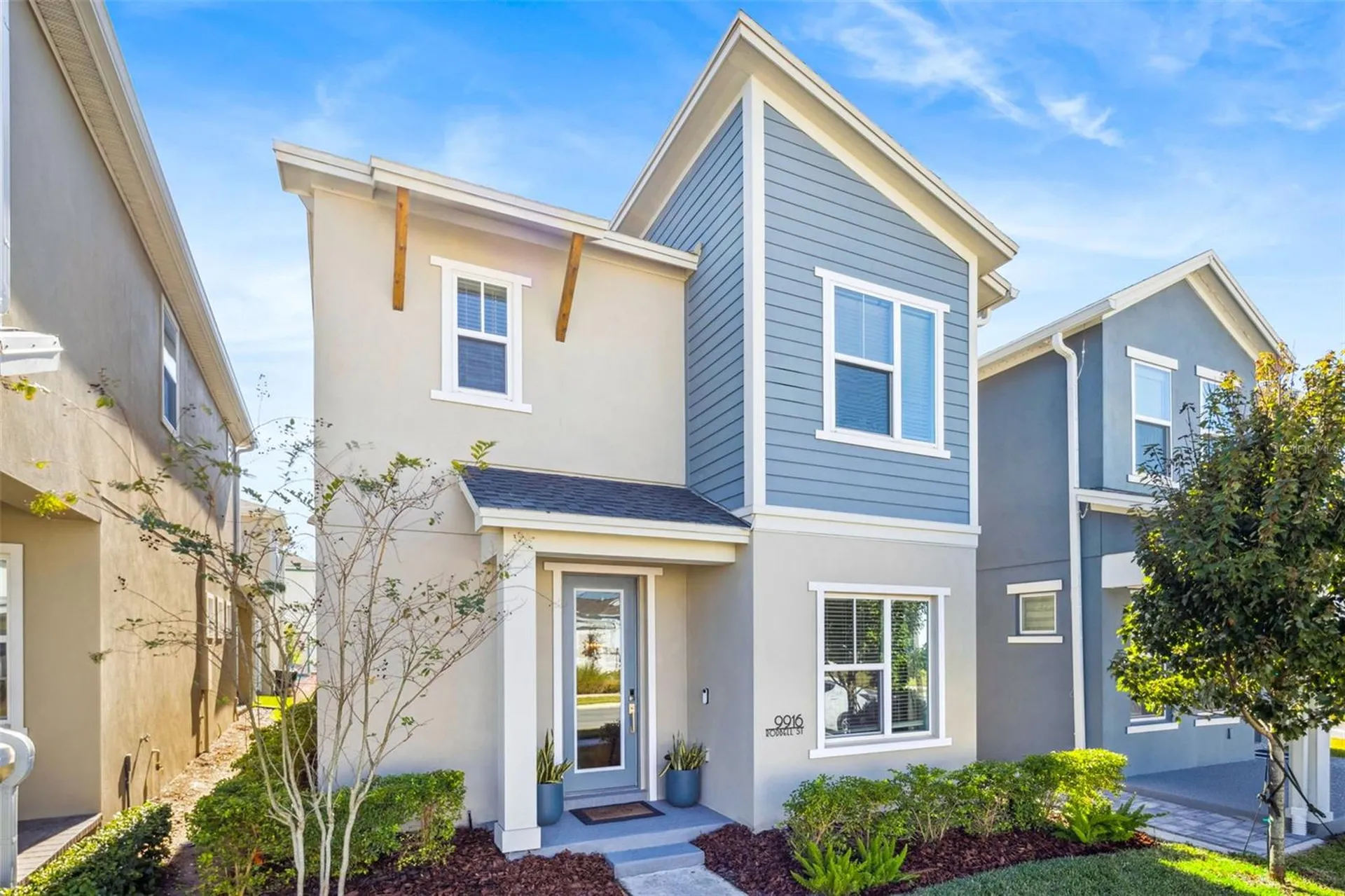9916 Rodbell Street Orlando FL 32827