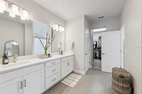 9916 Rodbell Street Orlando FL 32827