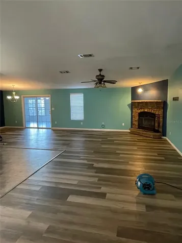 15773 SE Highway 42 Weirsdale FL 32195