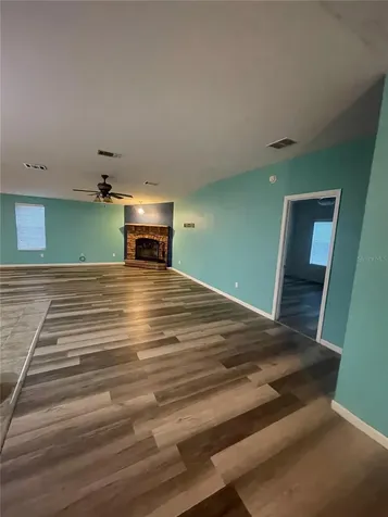 15773 SE Highway 42 Weirsdale FL 32195