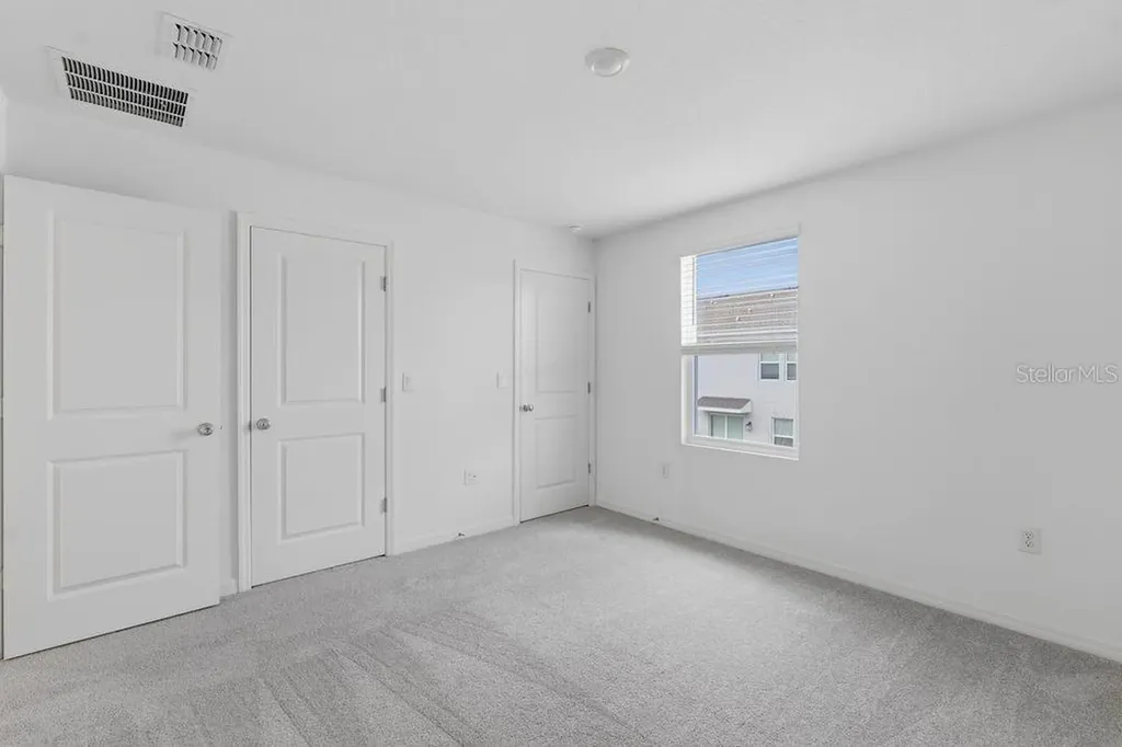 2936 Skyline Loop Kissimmee FL 34758