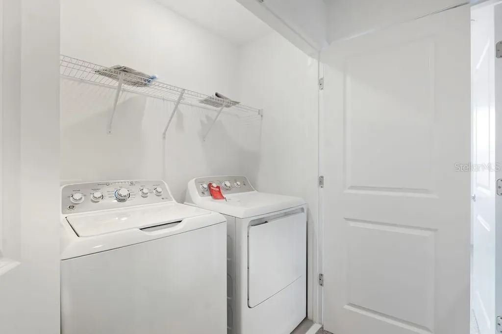 2936 Skyline Loop Kissimmee FL 34758