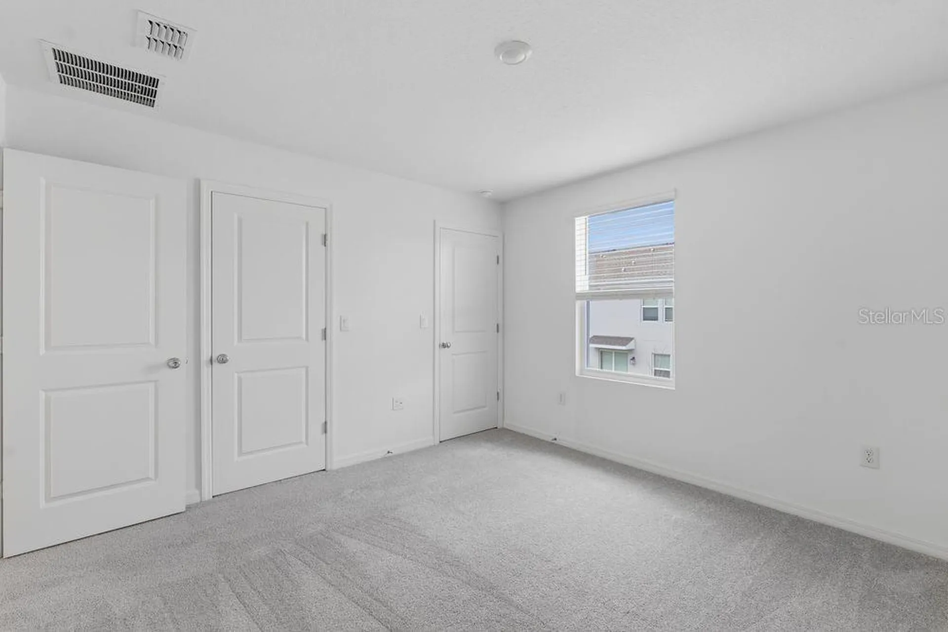 2936 Skyline Loop Kissimmee FL 34758