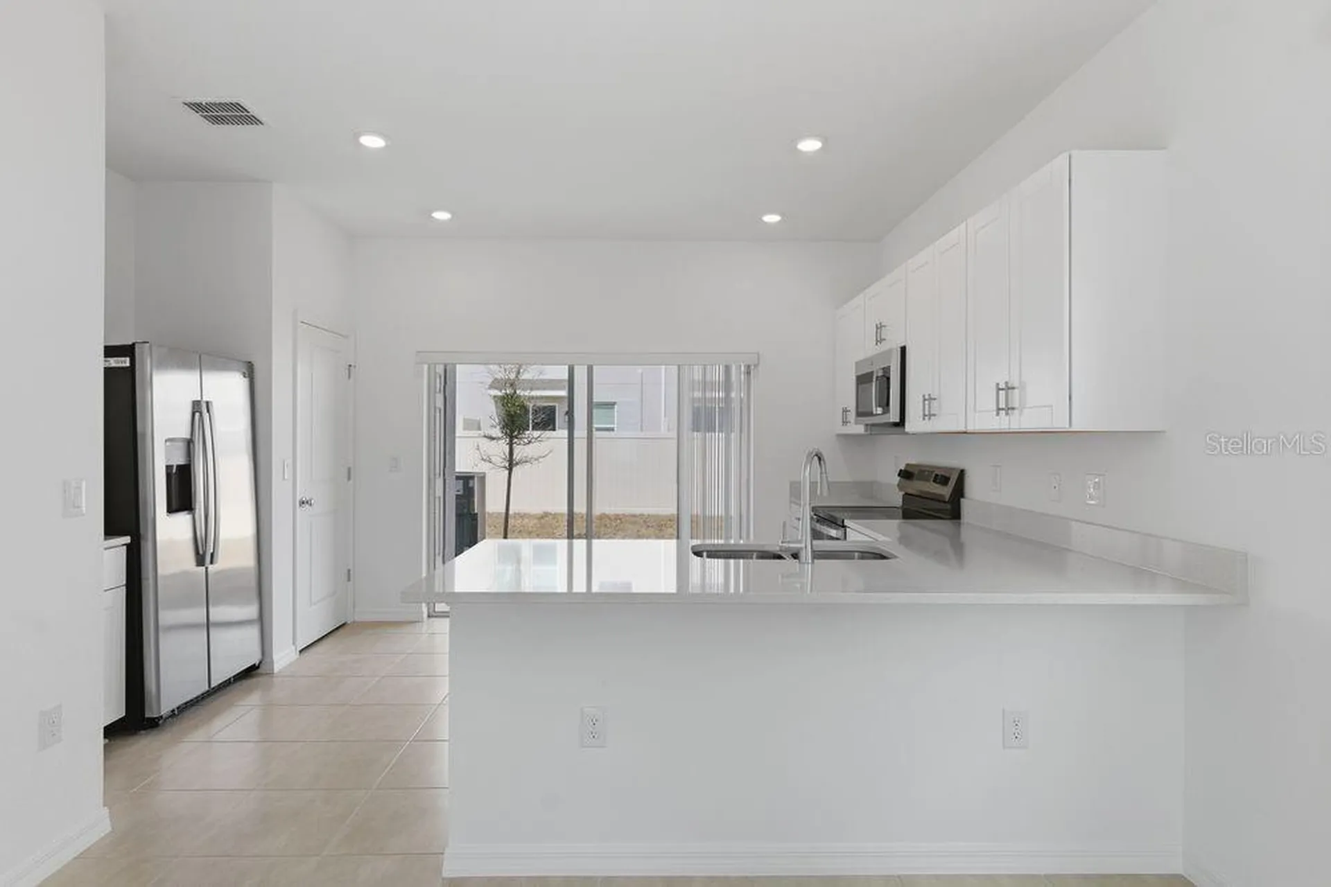 2936 Skyline Loop Kissimmee FL 34758