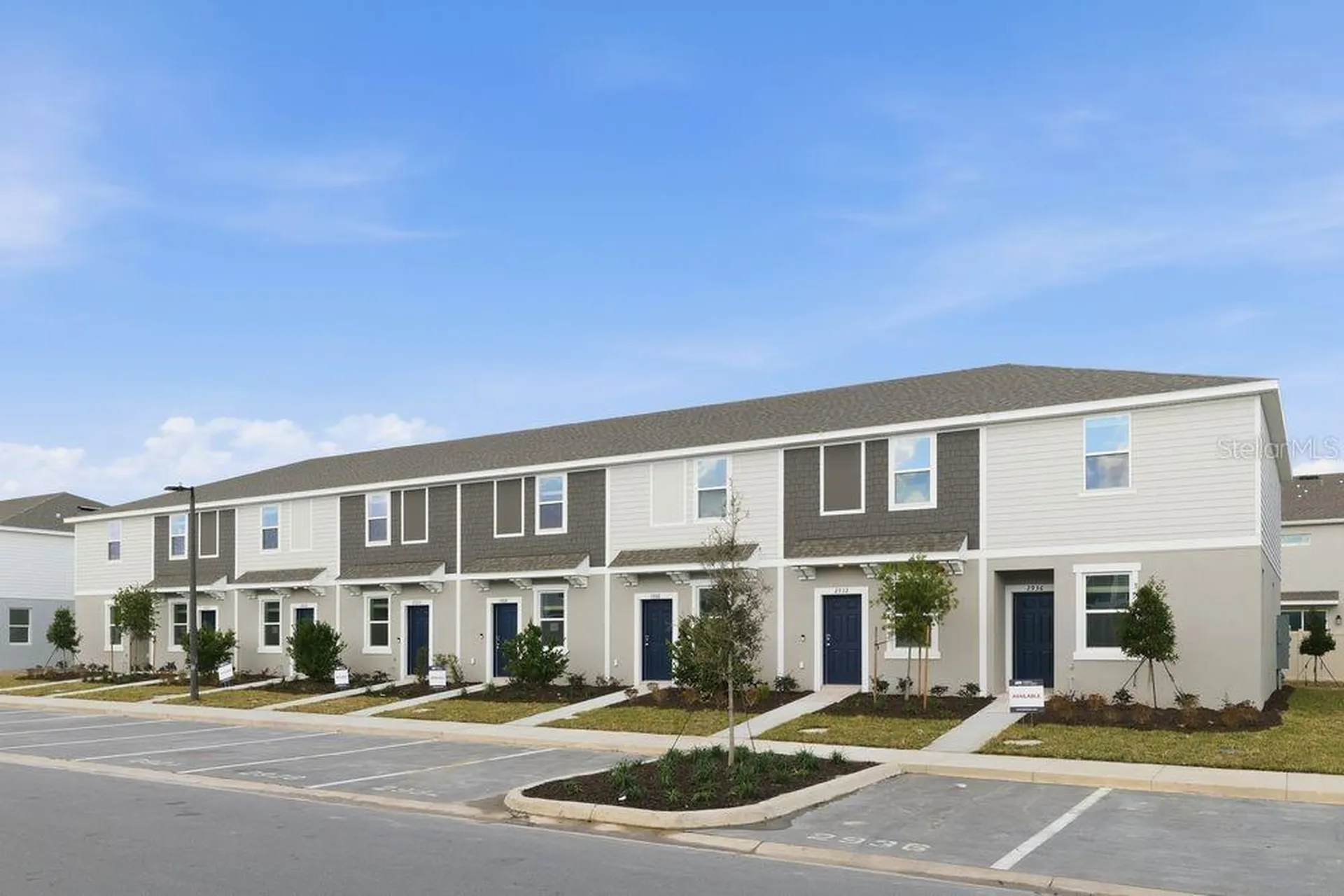2936 Skyline Loop Kissimmee FL 34758