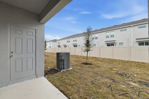 2936 Skyline Loop Kissimmee FL 34758