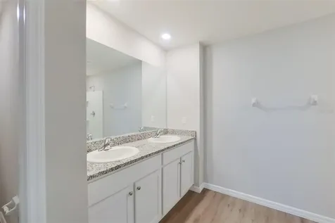 8677 SW 44th Court Ocala FL 34476