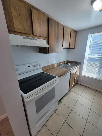 5122 Temple Heights Road Tampa FL 33617