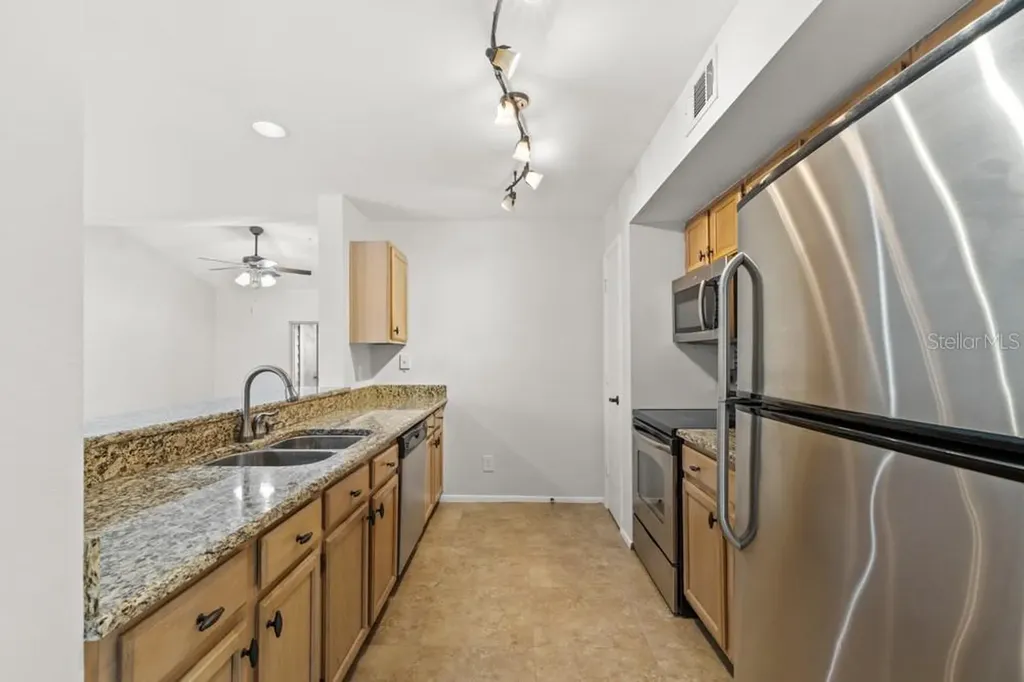 486 N Pin Oak Place Longwood FL 32779