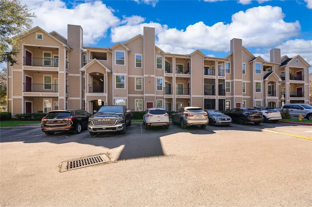 2015 Erving Circle Ocoee FL 34761