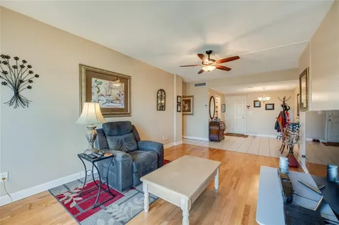 404 S Beach Street Daytona Beach FL 32114