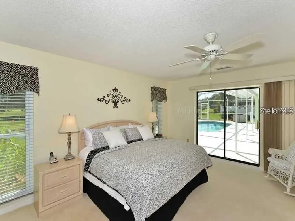 4841 Palm Aire Drive Sarasota FL 34243