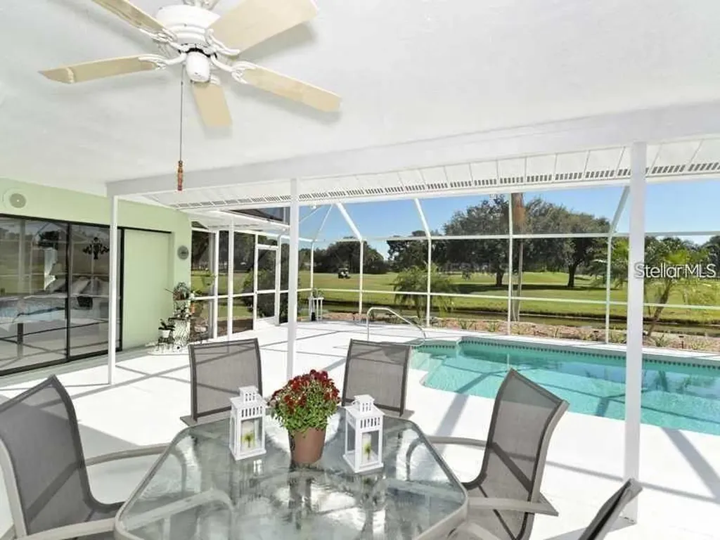 4841 Palm Aire Drive Sarasota FL 34243