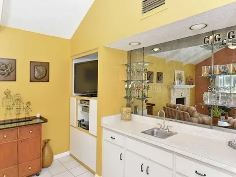 4841 Palm Aire Drive Sarasota FL 34243