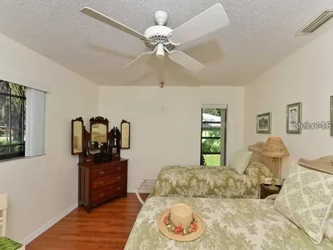 4841 Palm Aire Drive Sarasota FL 34243