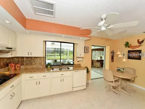 4841 Palm Aire Drive Sarasota FL 34243