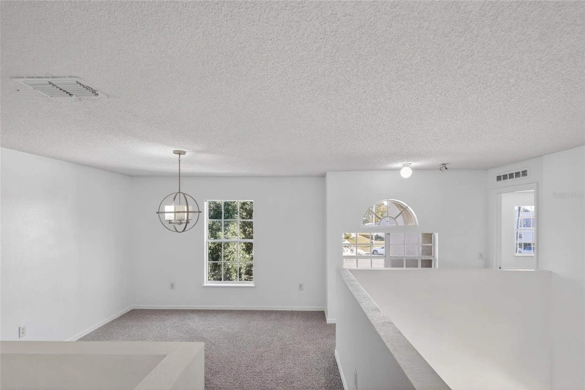 1906 Lakeview Lane Kissimmee FL 34759