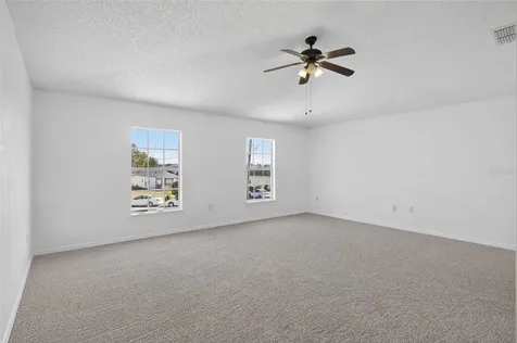 1906 Lakeview Lane Kissimmee FL 34759