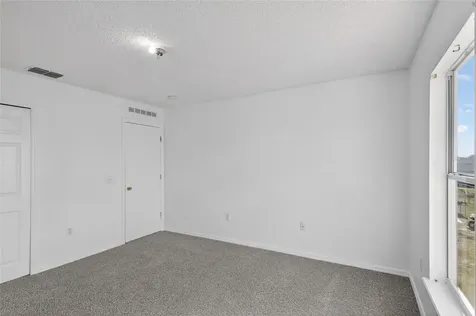 1906 Lakeview Lane Kissimmee FL 34759