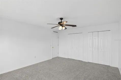1906 Lakeview Lane Kissimmee FL 34759