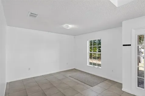 1906 Lakeview Lane Kissimmee FL 34759