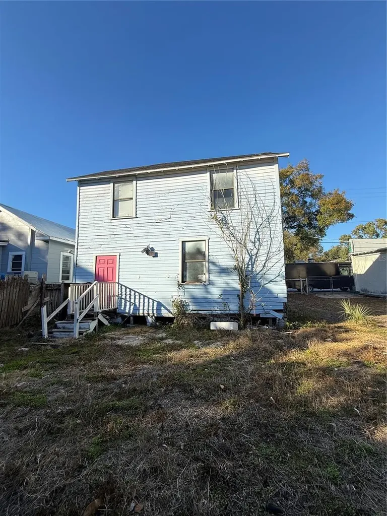 1015 E Columbus Drive Tampa FL 33605