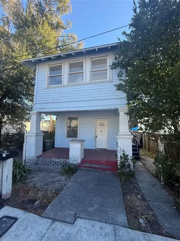 1015 E Columbus Drive Tampa FL 33605