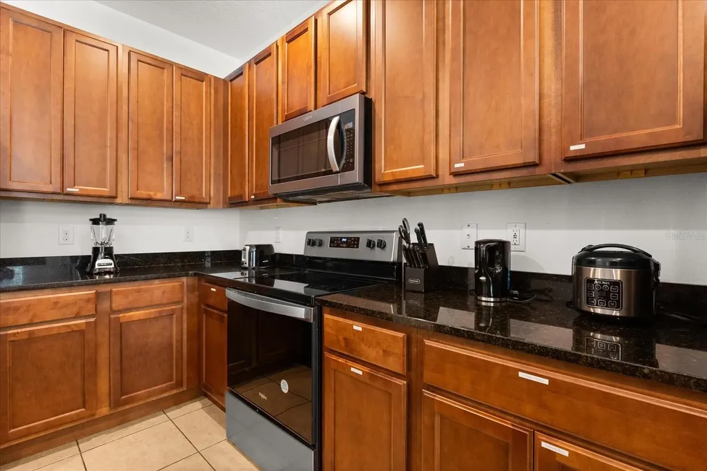 4565 Cabello Loop Kissimmee FL 34746