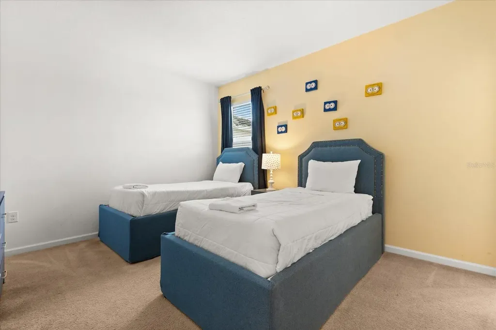 4565 Cabello Loop Kissimmee FL 34746