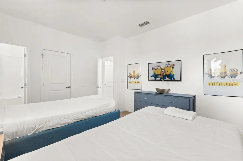 4565 Cabello Loop Kissimmee FL 34746