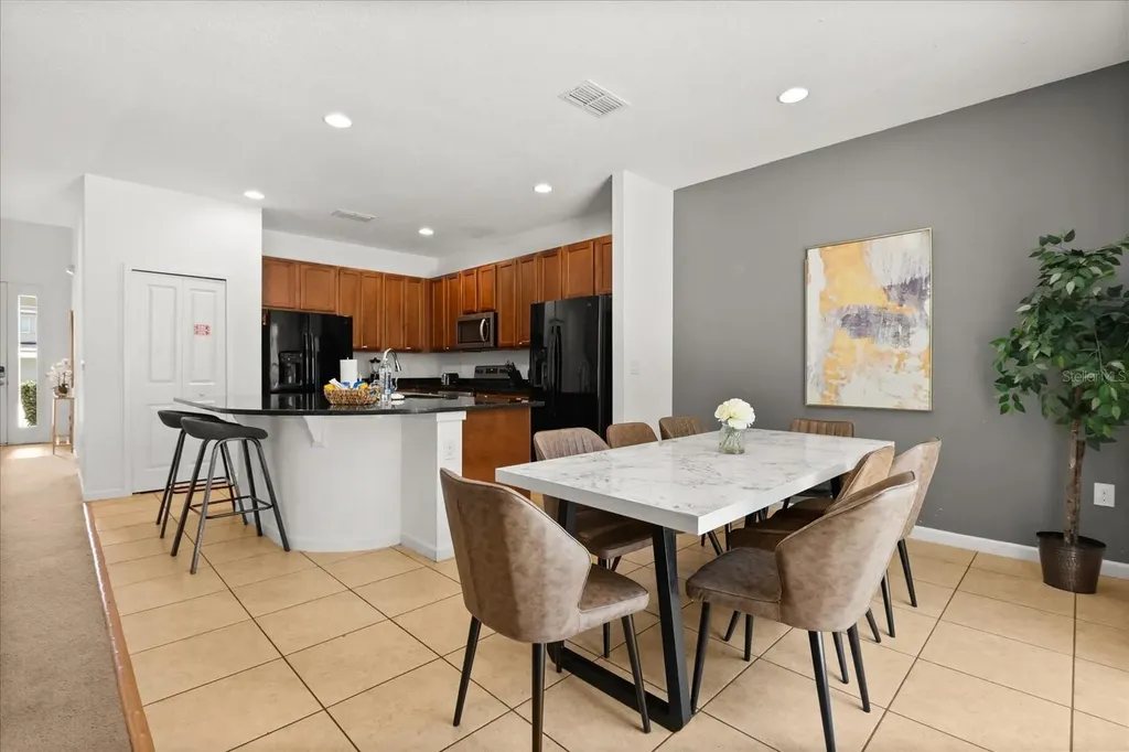 4565 Cabello Loop Kissimmee FL 34746