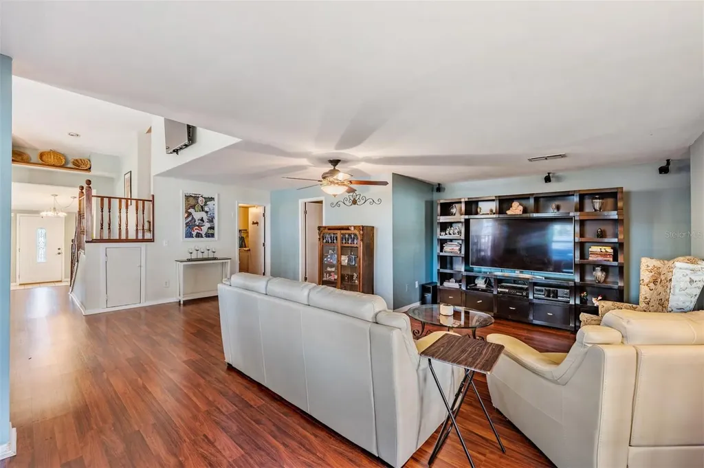 6510 Spanish Moss Circle Tampa FL 33625